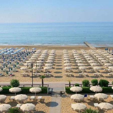 Aleksandra-carraro Immobiliare Jesolo-family Apartment *